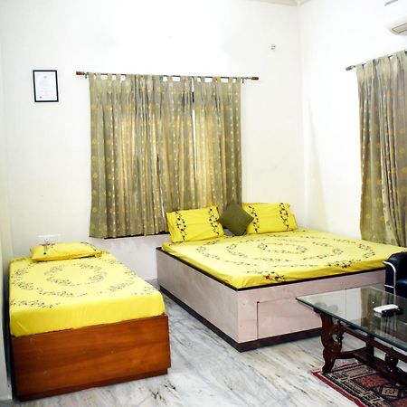 ורנאסי Ramaya Home Stay מראה חיצוני תמונה