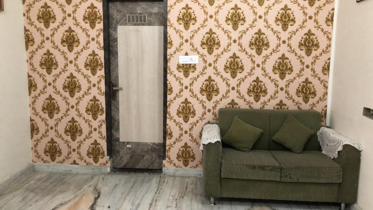 ורנאסי Ramaya Home Stay מראה חיצוני תמונה