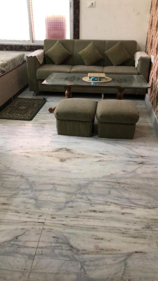 ורנאסי Ramaya Home Stay מראה חיצוני תמונה