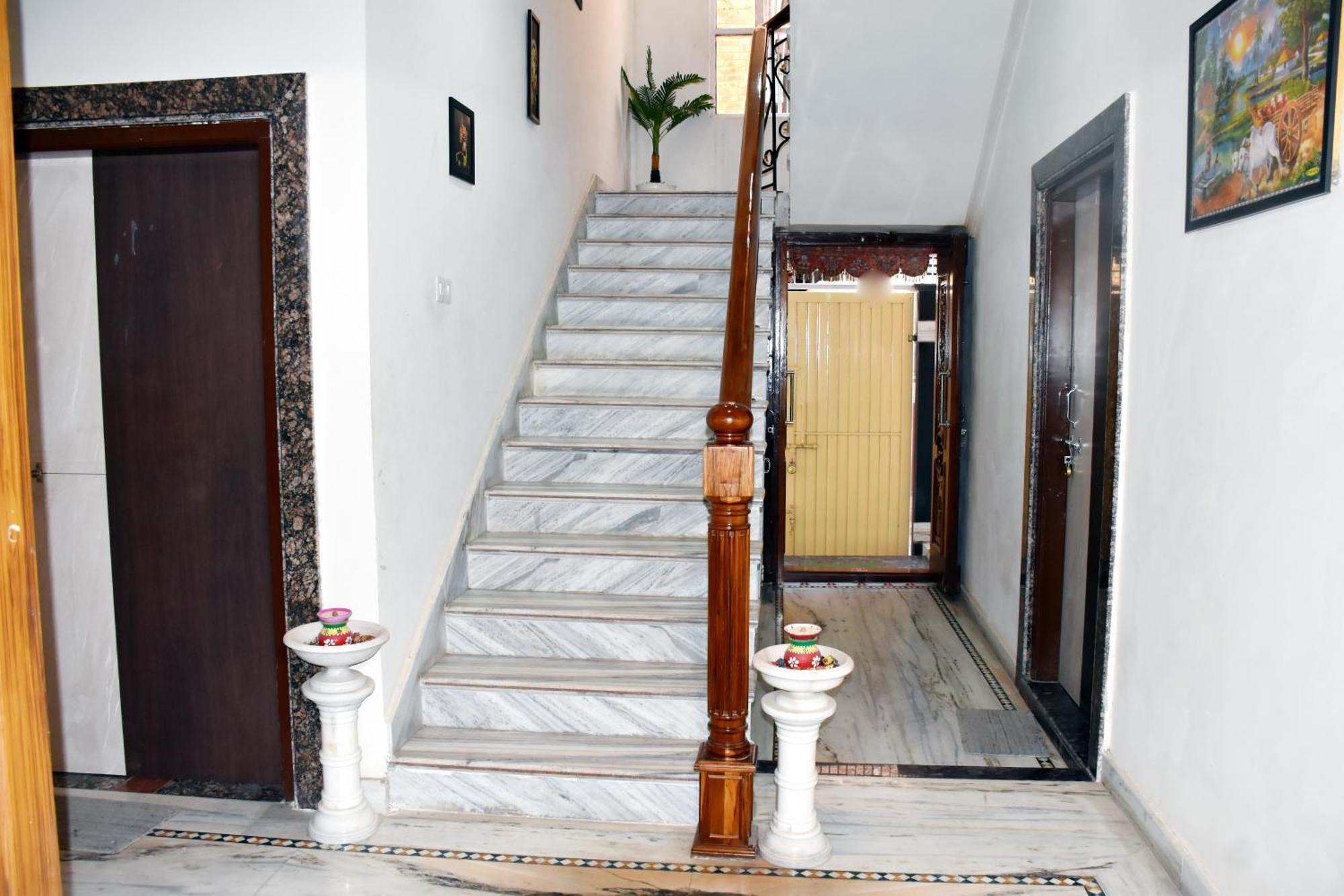 ורנאסי Ramaya Home Stay מראה חיצוני תמונה
