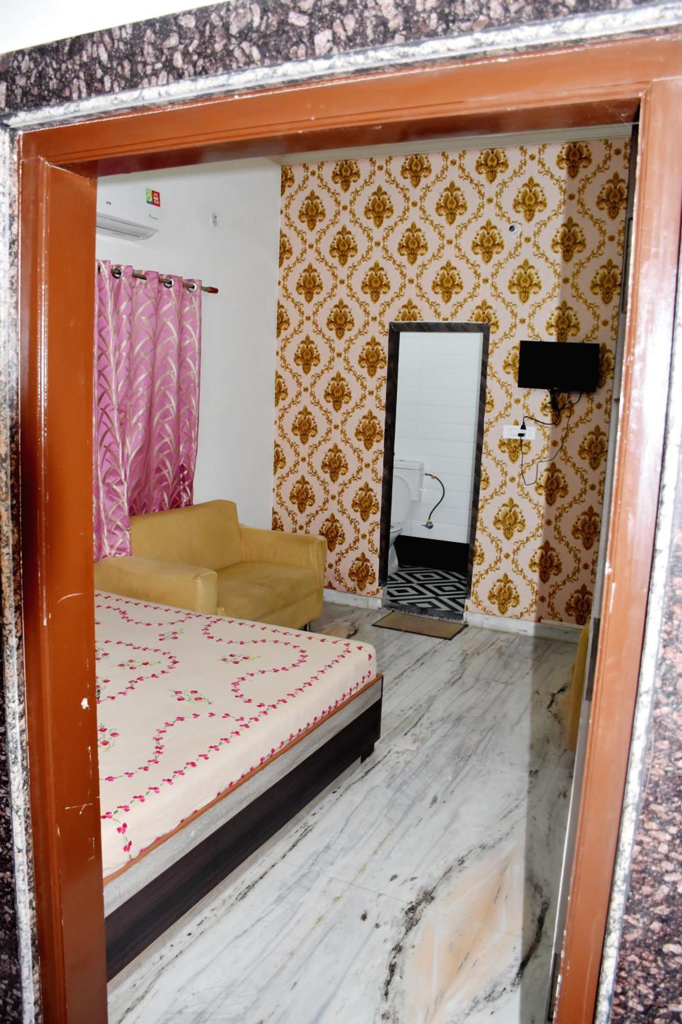 ורנאסי Ramaya Home Stay מראה חיצוני תמונה