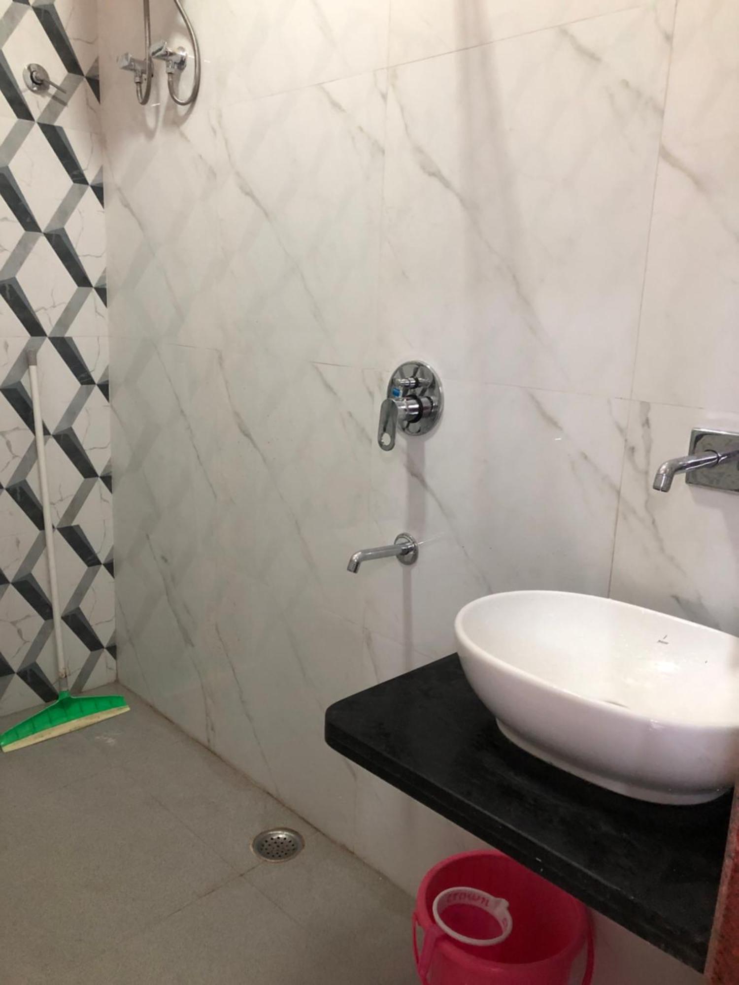 ורנאסי Ramaya Home Stay מראה חיצוני תמונה