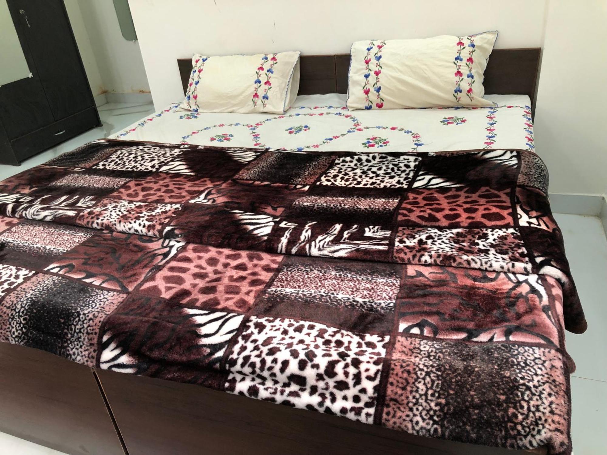 ורנאסי Ramaya Home Stay מראה חיצוני תמונה